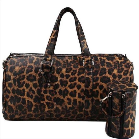 Leopard Duffle Bag - Picture 6 of 6